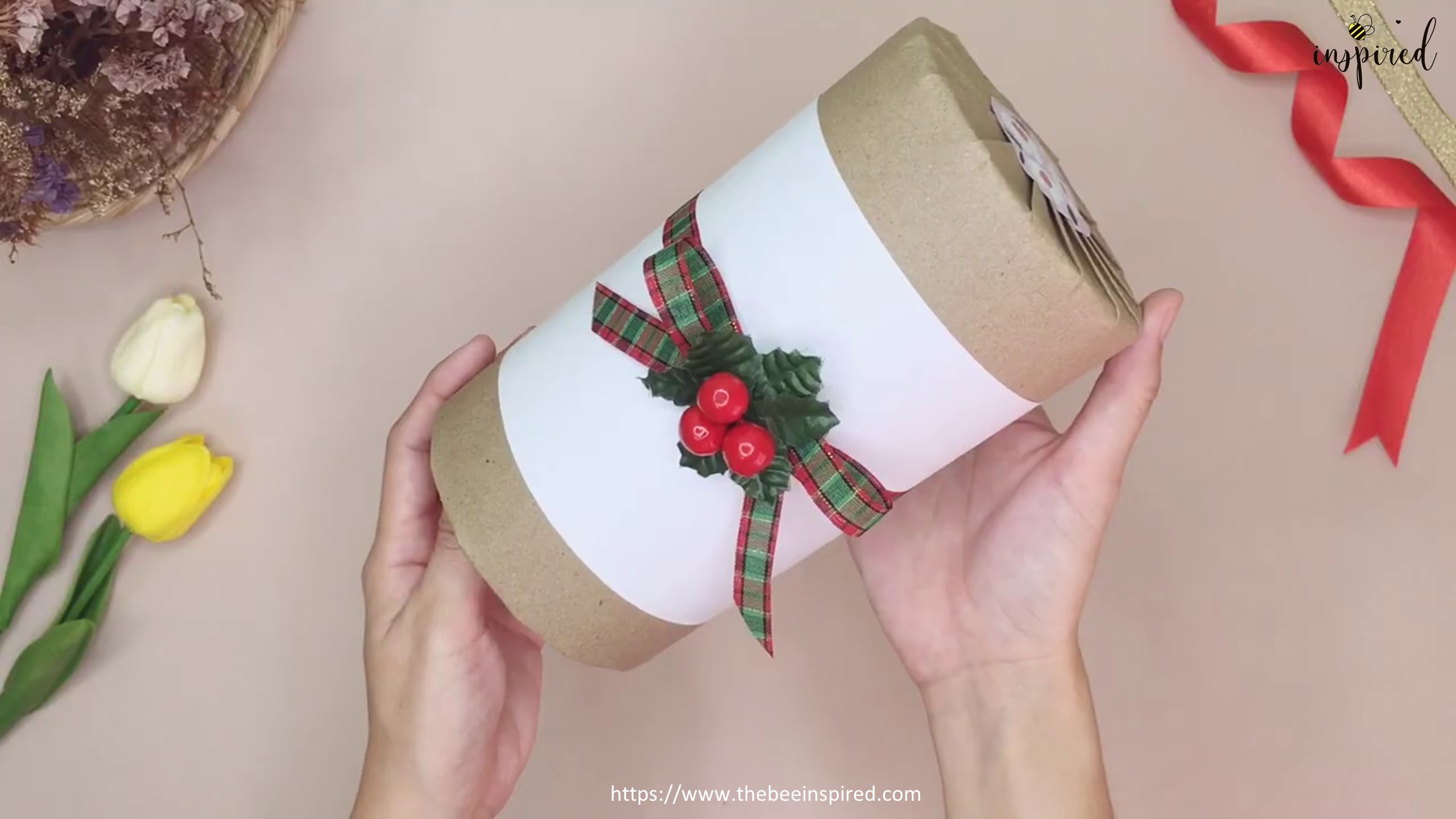 DIY Cylinder Gift Wrapping for Valentine_18