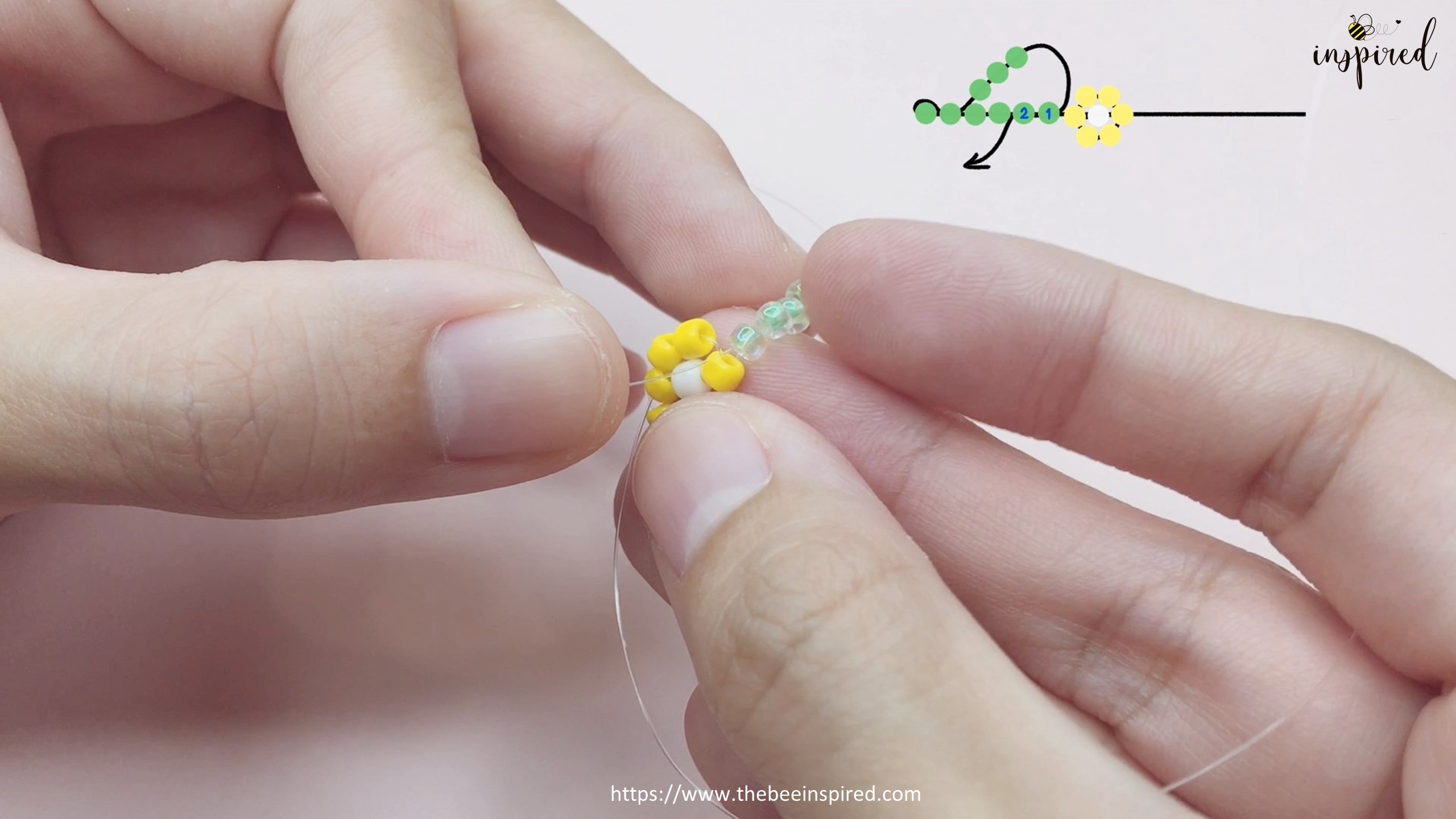 How to Make Daisy Flower with Leaf Beaded Ring_12