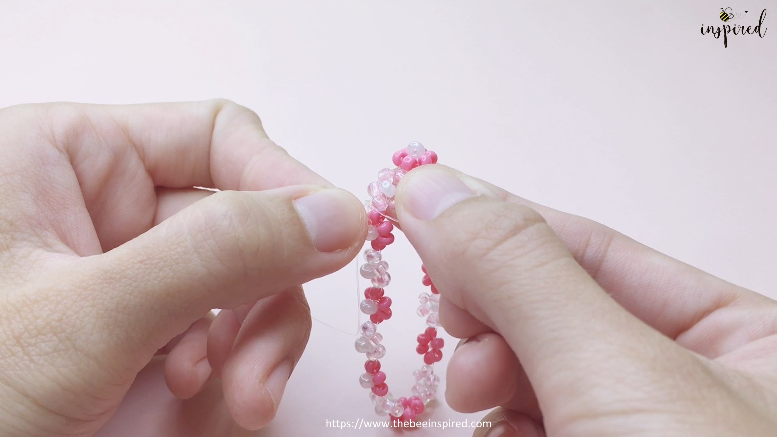 How to Make Daisy Flower Beaded Bracelet Jewelry_23