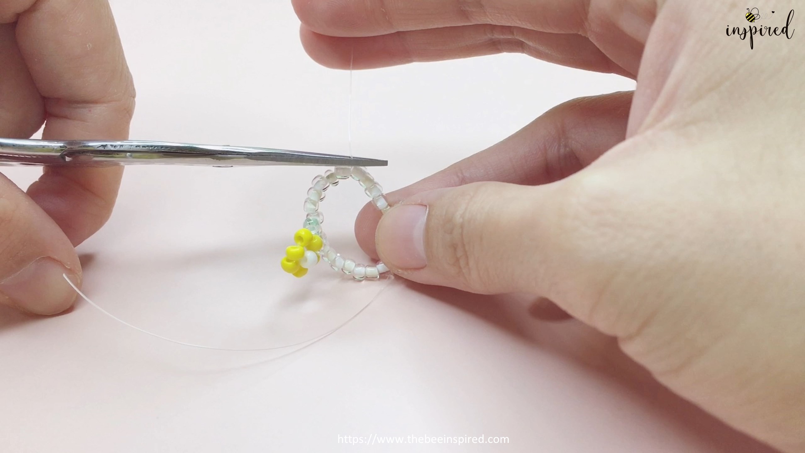 How to Make Daisy Flower Beaded Ring_19