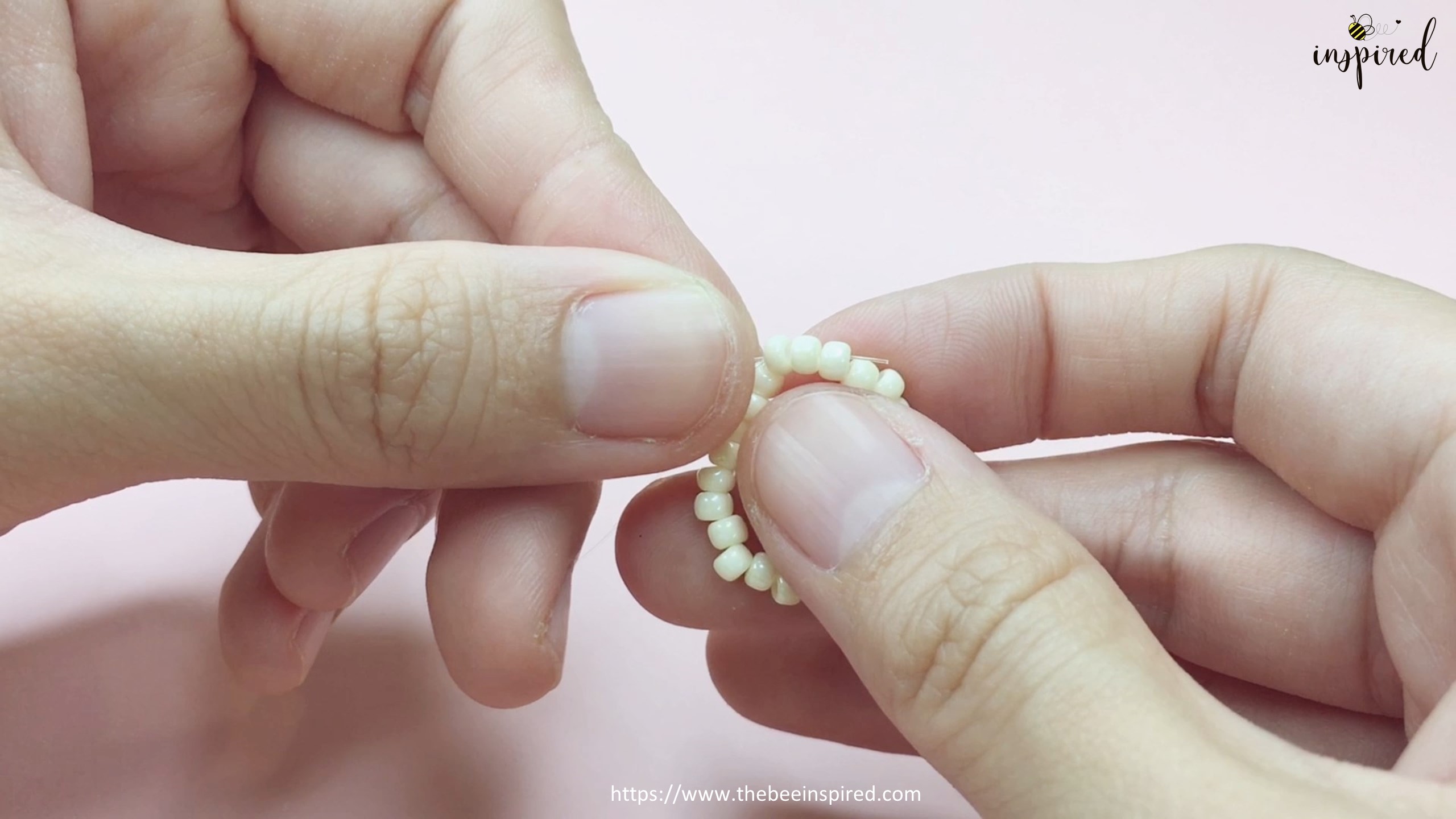 How to Make Strawberry Beaded Ring_19