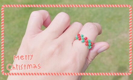 Christmas Beaded Ring : แหวนลูกปัดต้อนรับวันคริสต์มาส